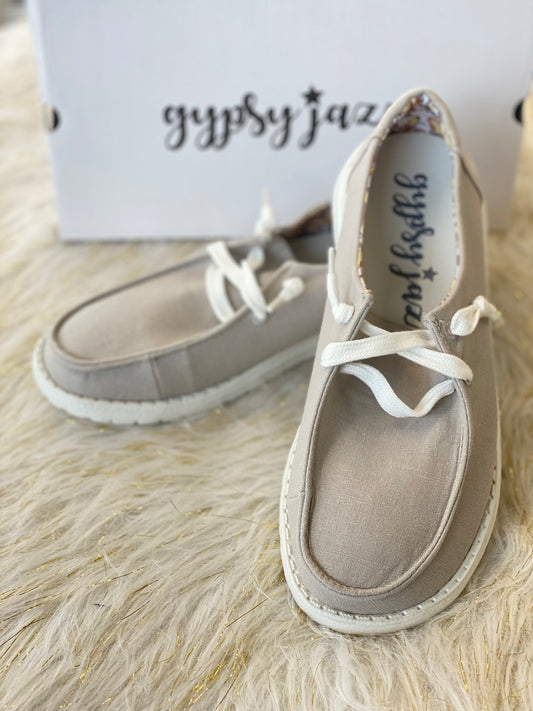 Jazz Holly ~ Gray 3