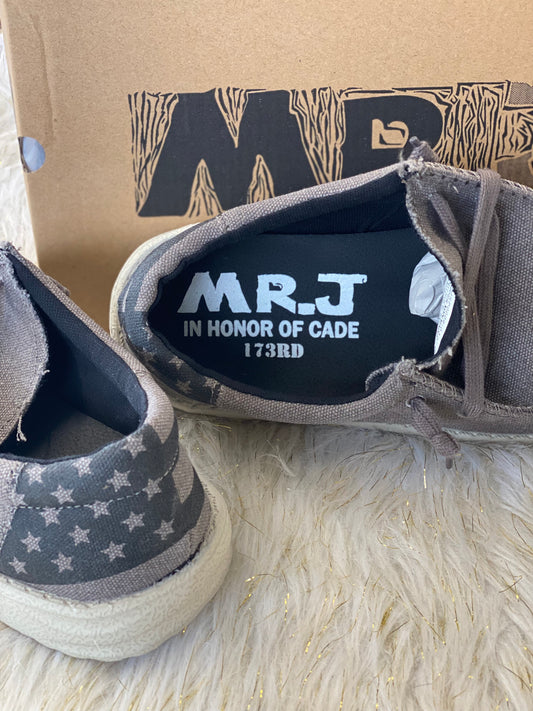 MR J~Gray Cade